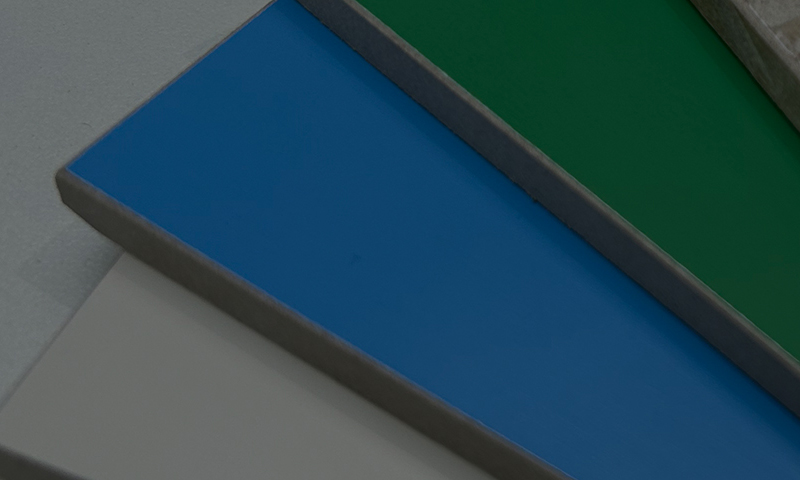 Color & Finishes